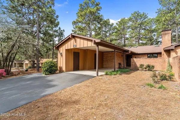 534 Sandalwood Drive, Southern Pines, NC 28387