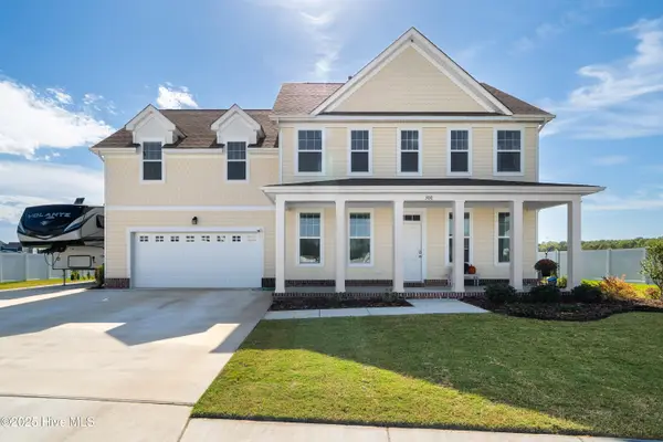 300 Farmstead Loop, Moyock, NC 27958