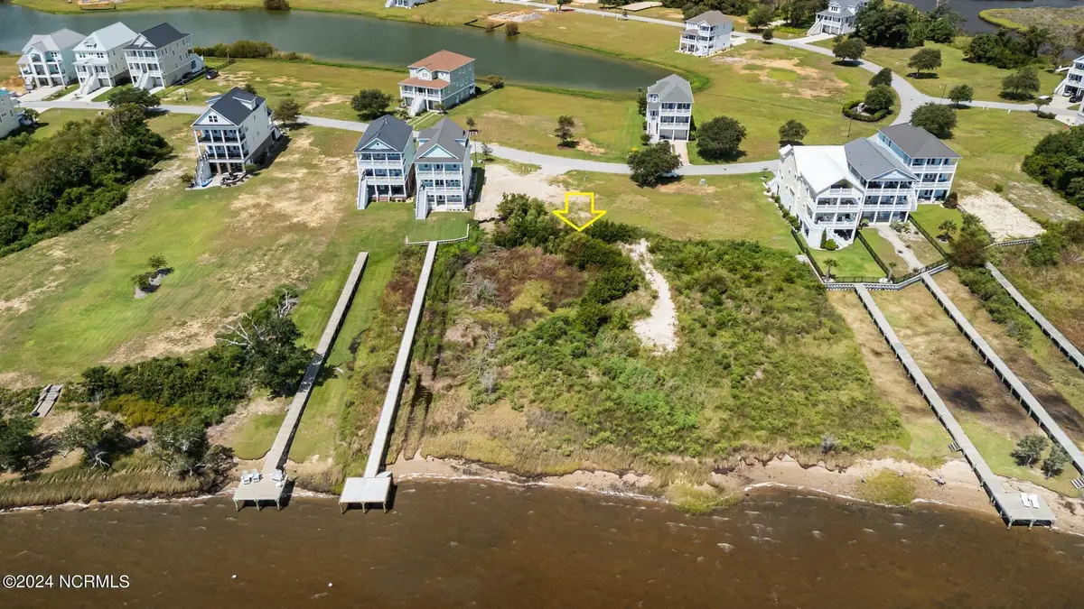 719 Cannonsgate Drive, Newport, NC 28570 - #1