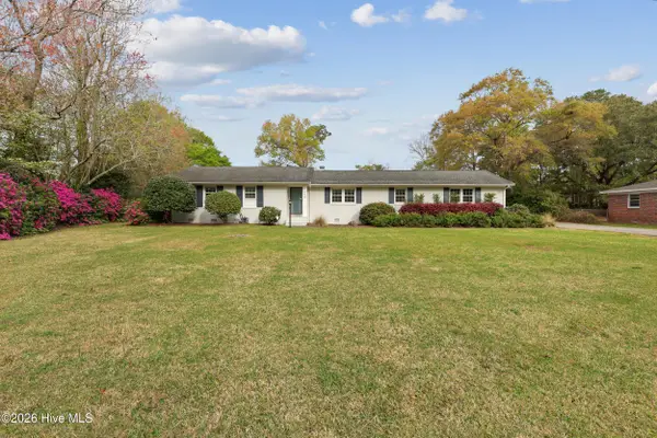 240 Jeb Stuart Drive, Wilmington, NC 28412