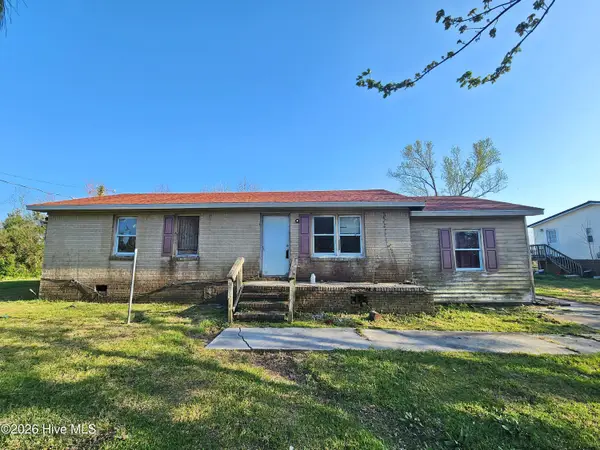 1729 Swamp Road, Engelhard, NC 27824