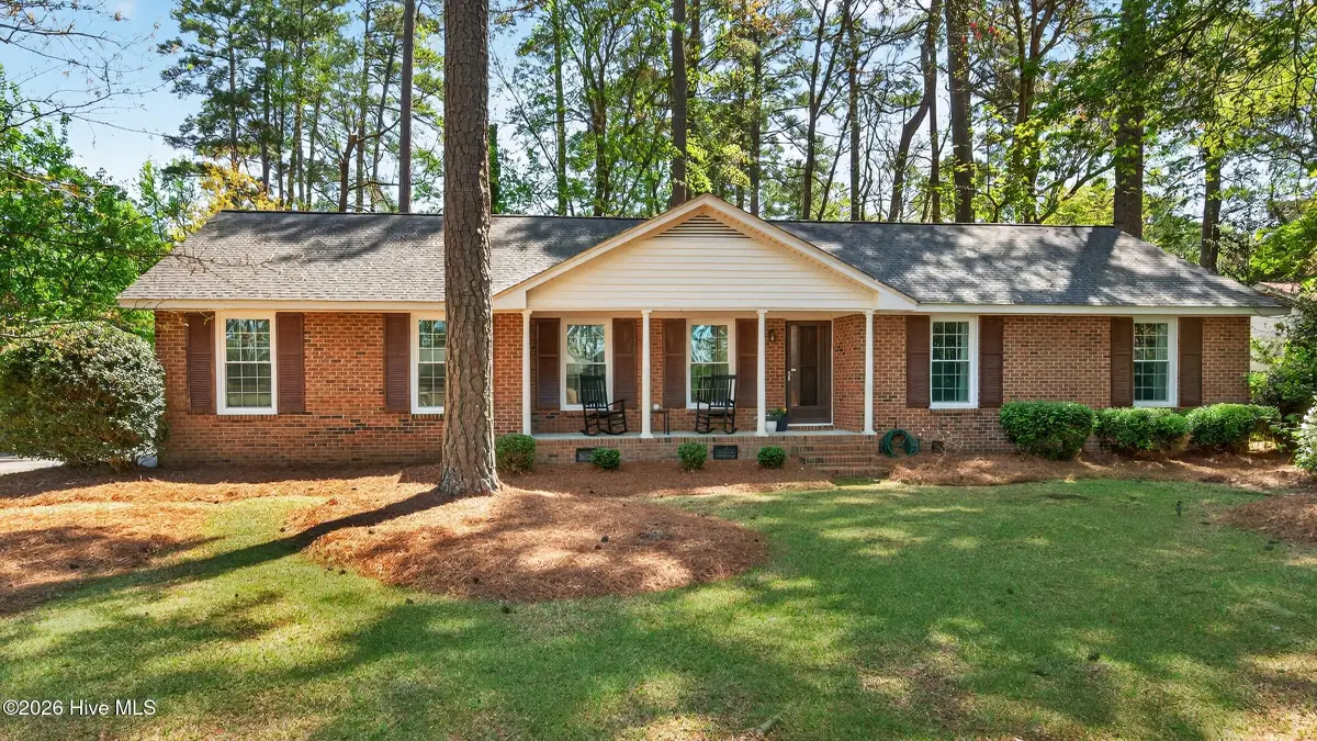 118 Greenwood Drive, Greenville, NC 27834 - #1