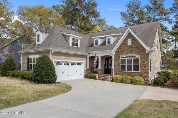 290 Legacy Lakes Way, Aberdeen, NC 28315