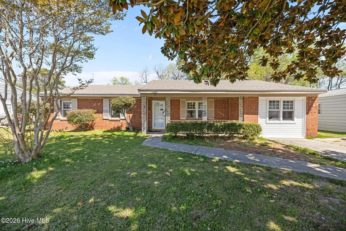 17 Walnut Drive, Jacksonville, NC 28546 - #1