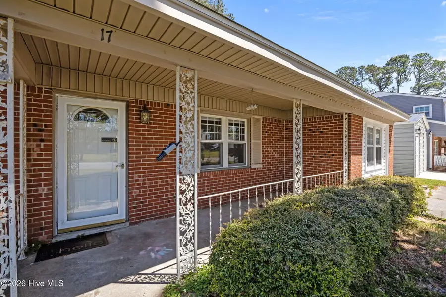 17 Walnut Drive, Jacksonville, NC 28546 - #3
