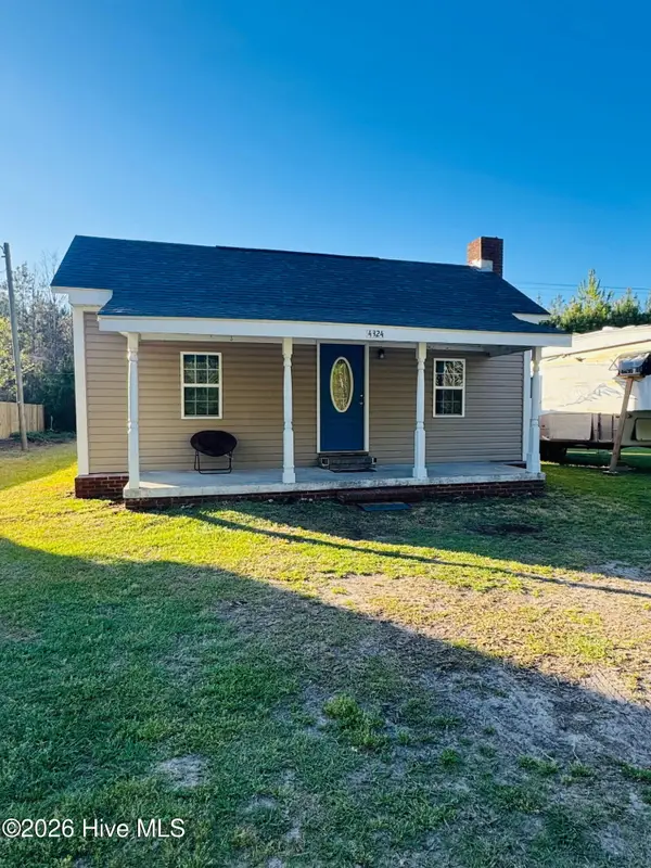 4324 N Nc Highway 53 E, Burgaw, NC 28425