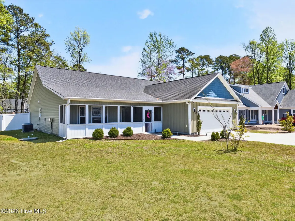 116 Boundary Loop Road Nw, Calabash, NC 28467 - #1