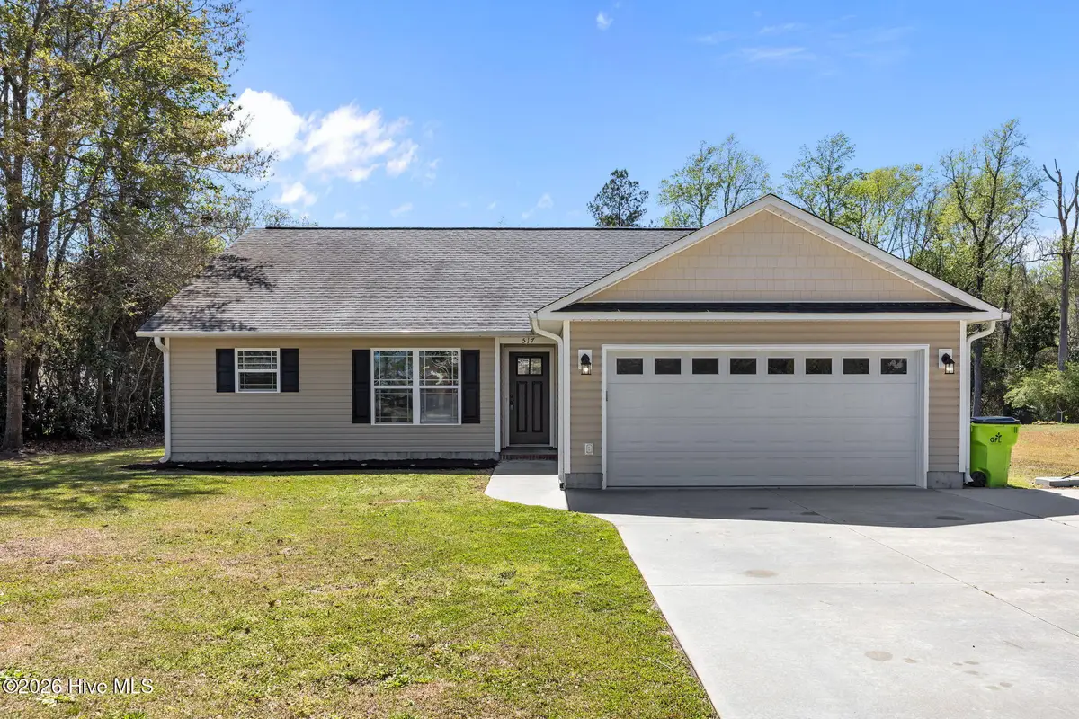 517 Hollywood Boulevard, Havelock, NC 28532 - #1