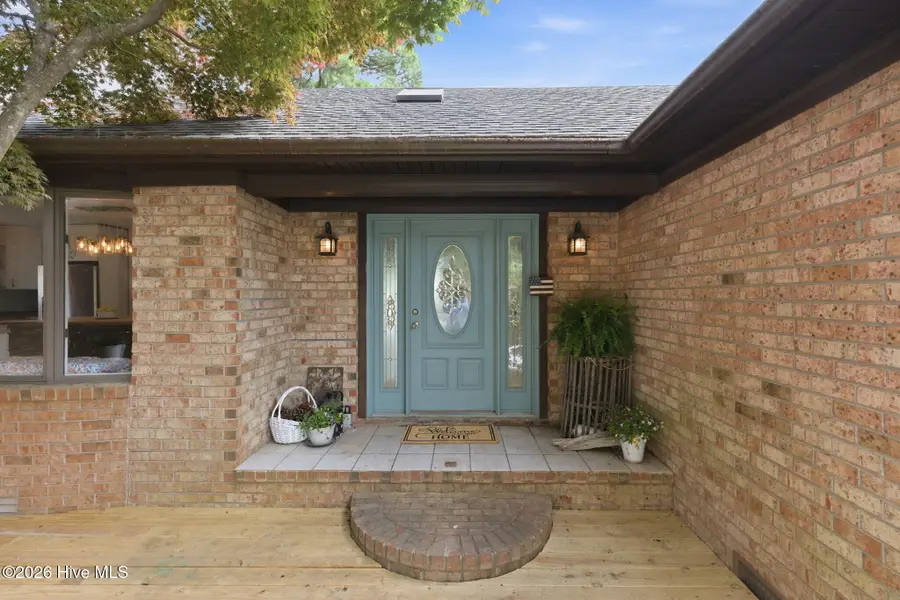 824 Pelican Drive, New Bern, NC 28560 - #2