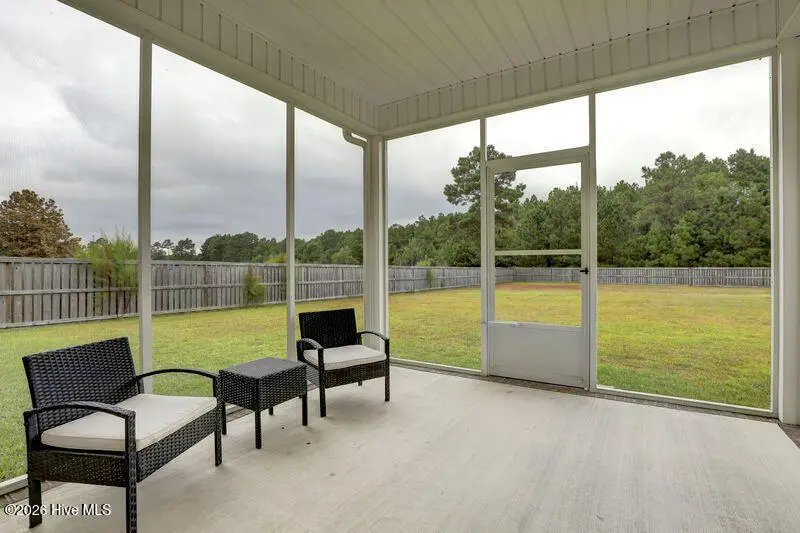 156 Peytons Ridge Drive, Hubert, NC 28539 - #2