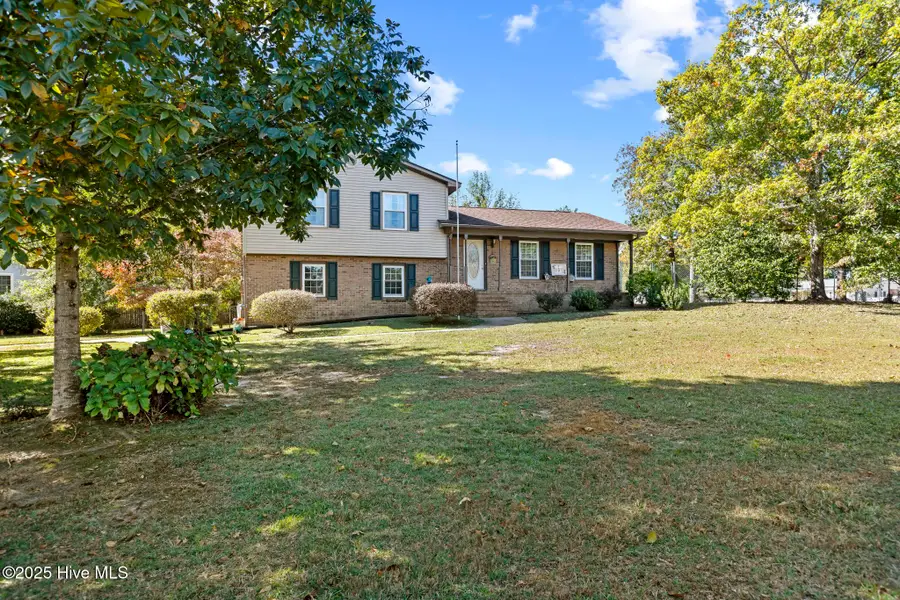 508 University Drive, Jacksonville, NC 28546 - #3