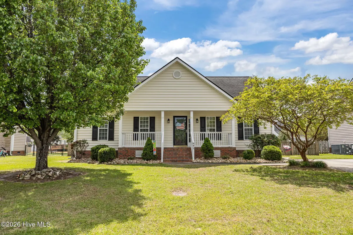 692 Carrington Lane, Winterville, NC 28590 - #1