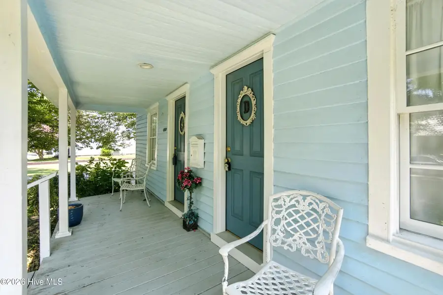401 E Queen Street, Edenton, NC 27932 - #2
