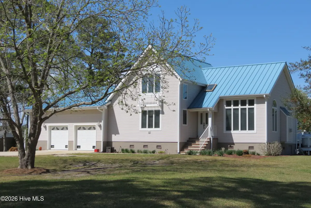 609 Mills Road, Oriental, NC 28571 - #1