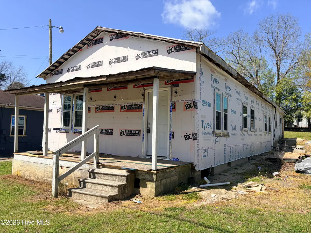 206 S 4th Street, Pinetops, NC 27864 - #1
