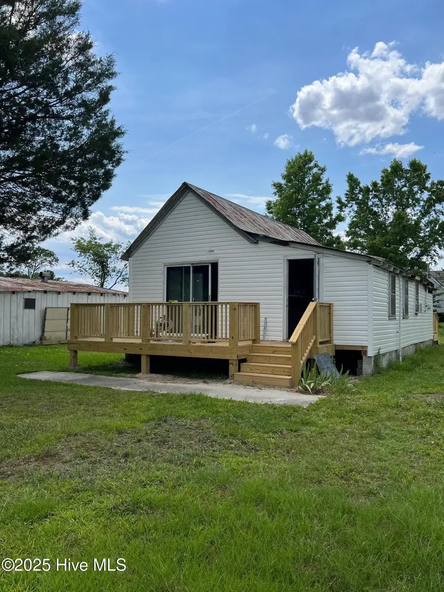 582 Five Mile Road, Richlands, NC 28574 - #3