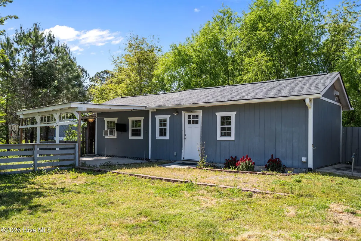 309 S Jenkins Street, Holly Ridge, NC 28445 - #1