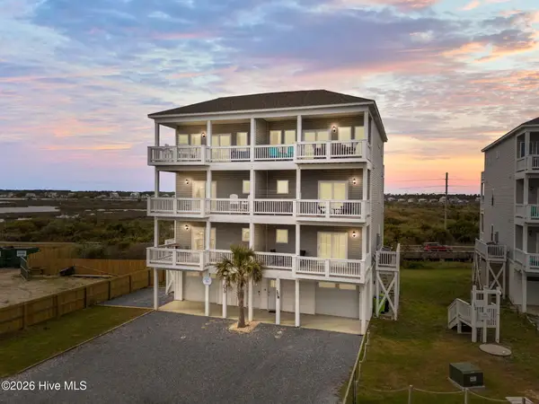 210 Goldsboro Drive, North Topsail Beach, NC 28460