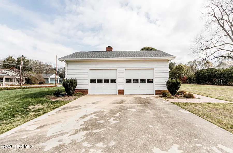 214 E Nash Street, Spring Hope, NC 27882 - #3