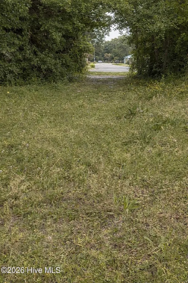 512 2nd Avenue, New Bern, NC 28560