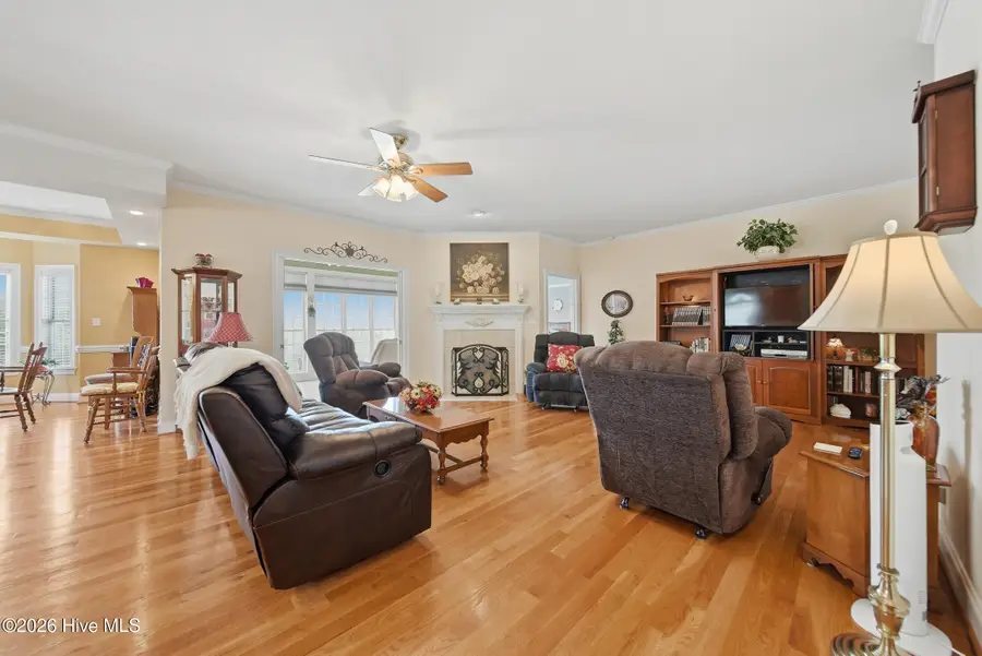 416 Huntington Woods Drive N, Lenoir, NC 28645 - #3