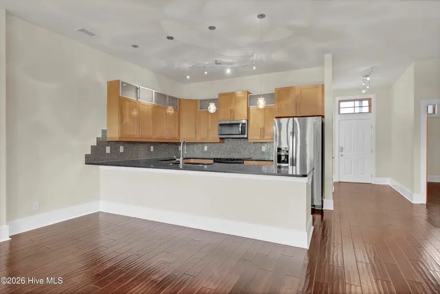 801 N 4th Street #Apt 302, Wilmington, NC 28401 - #2