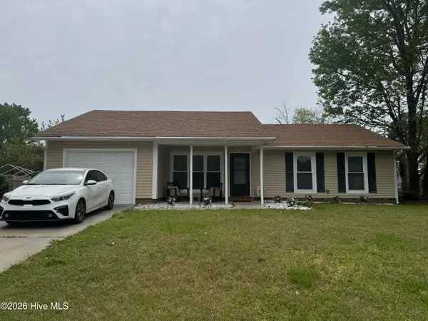 402 Sharon Way, Jacksonville, NC 28546