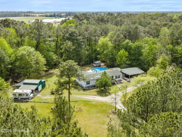 127 Rojay Lane, Richlands, NC 28574