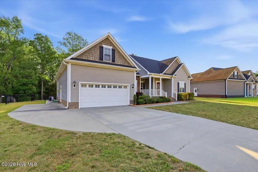 306 Willowbrook Drive, Pikeville, NC 27863 - #2