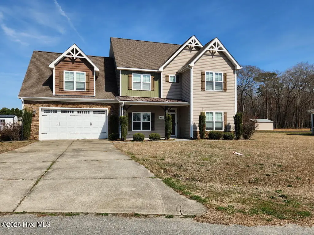 105 E Lake Drive, Goldsboro, NC 27534 - #1