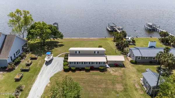 66 E North Shore Lane, Arapahoe, NC 28510