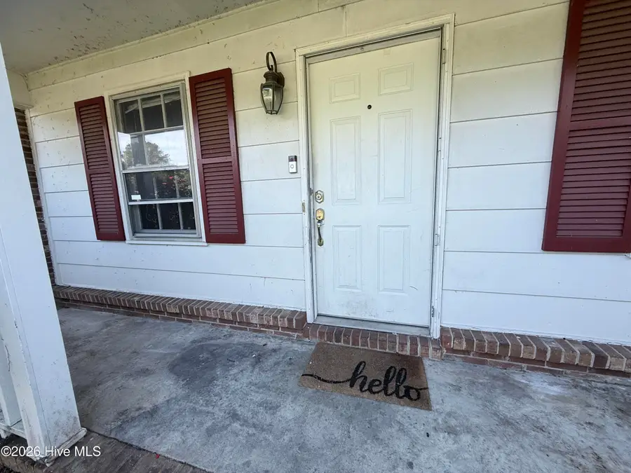 201 Greenbriar Drive, Jacksonville, NC 28546 - #2