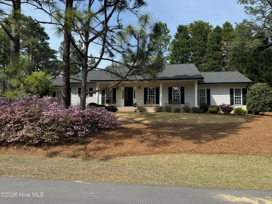 8 Surry Circle Drive N, Pinehurst, NC 28374 - #3