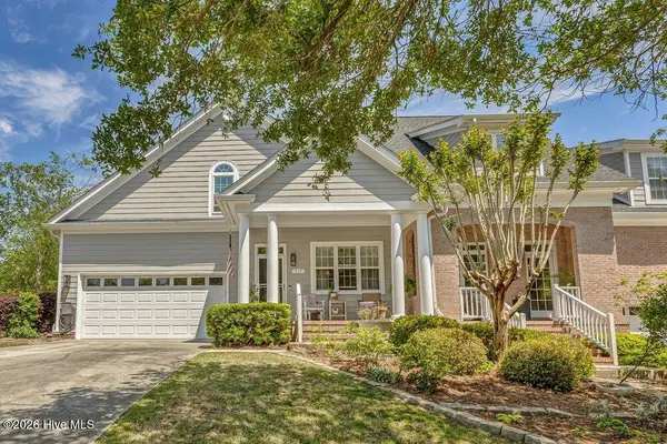 517 Valley Brook Road, Wilmington, NC 28412