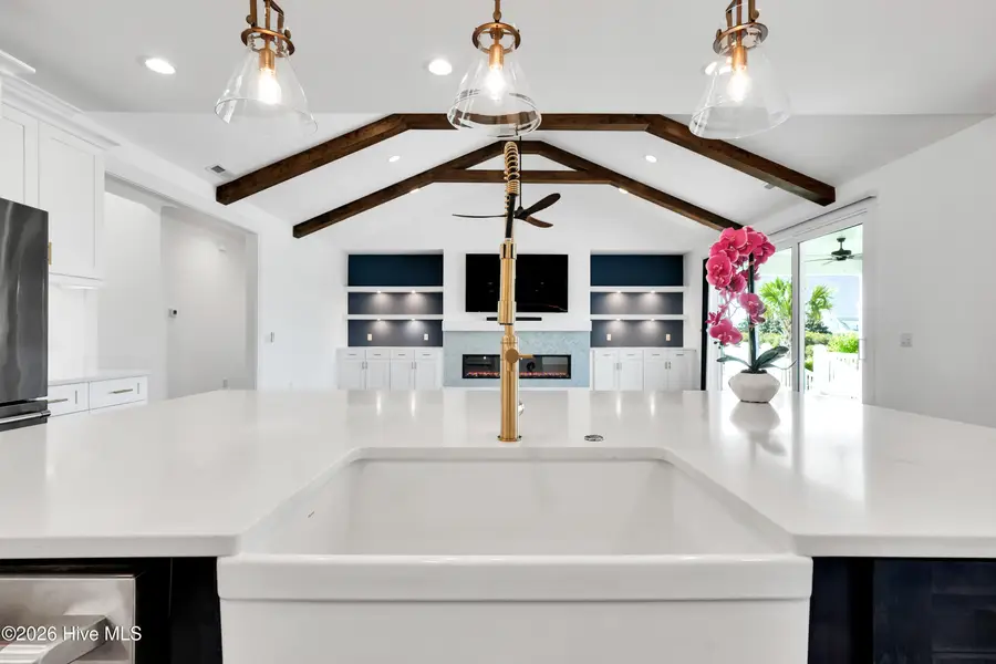 450 E Creekview Drive, Hampstead, NC 28443 - #2