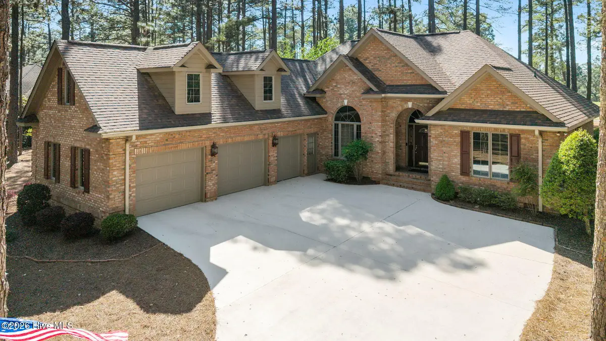 28 Abbottsford Drive, Pinehurst, NC 28374 - #1