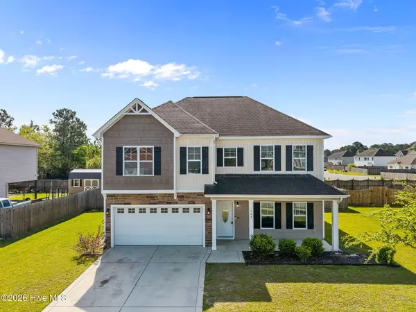 104 Stonewater Lane, Jacksonville, NC 28546