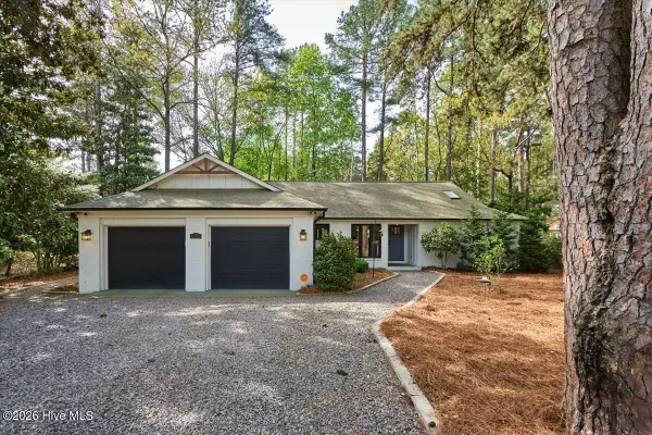 2 Salem Lane, Pinehurst, NC 28374