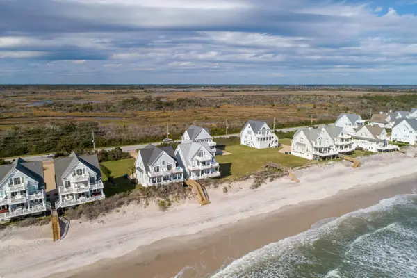 4274 Island Drive, North Topsail Beach, NC 28460