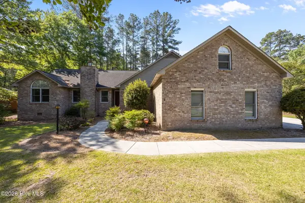 120 Saint Andrews Circle, New Bern, NC 28562