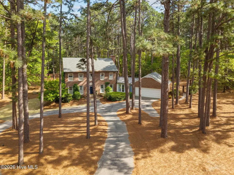 385 Lake Dornoch Drive, Pinehurst, NC 28374 - #3