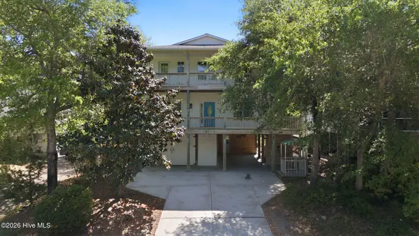 104 SW 28th Street, Oak Island, NC 28465