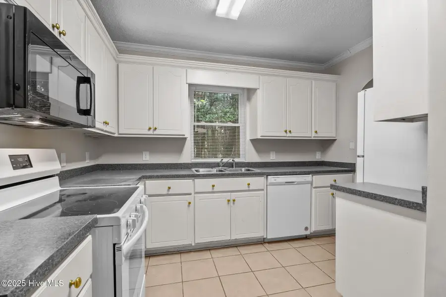 102 S Pineview Avenue, Goldsboro, NC 27530 - #3