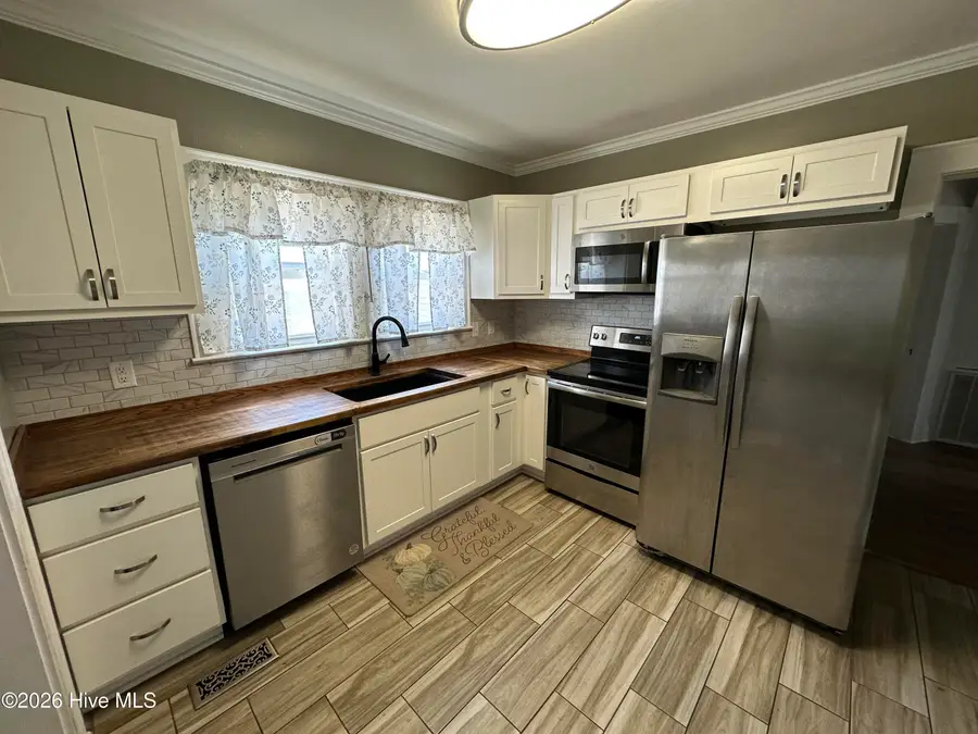 10460 X-way Road, Laurinburg, NC 28352 - #3