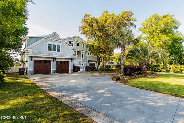502 Shoreline Drive E, Sunset Beach, NC 28468