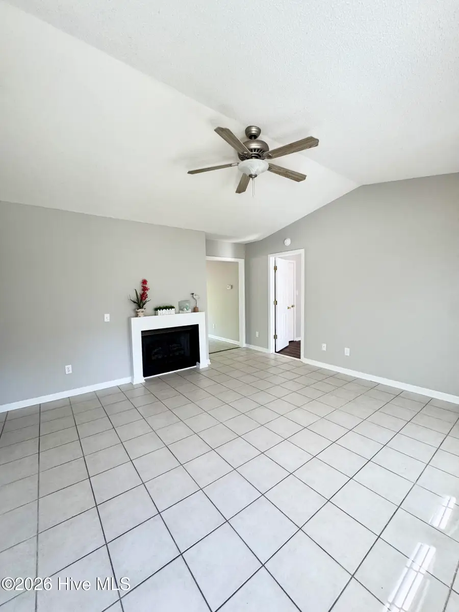 209 Chokecherry S, Richlands, NC 28574 - #3