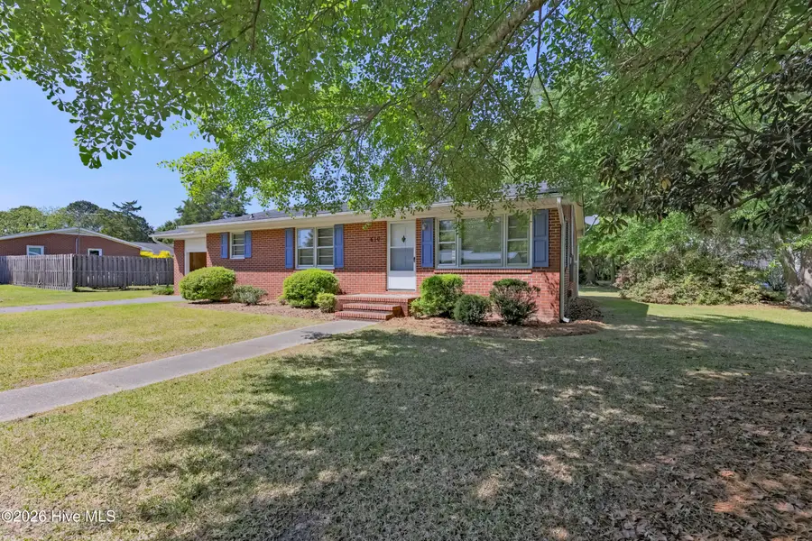 610 W Church Street, Beulaville, NC 28518 - #2