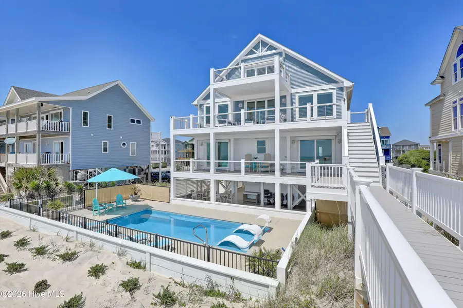 32 Porpoise Place, North Topsail Beach, NC 28460 - #3