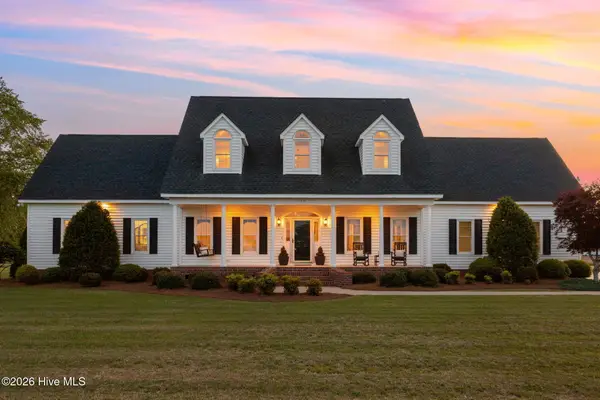 1314 Windbrooke Drive, Grimesland, NC 27837