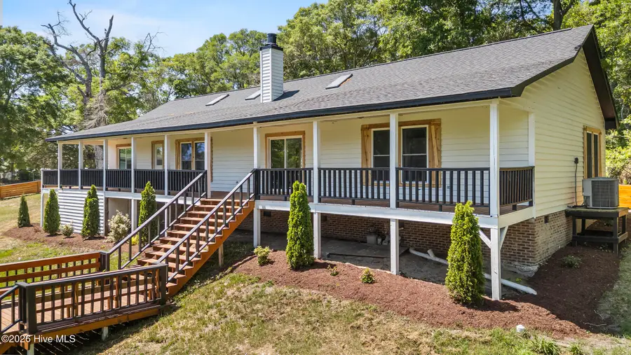 3126 Tradewinds Avenue Sw, Supply, NC 28462 - #3